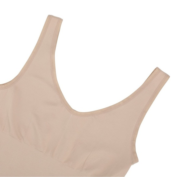NNEKA ROSE SCULPT TANK TOP - Picture 8 of 12